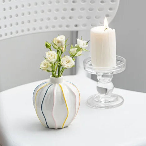 Cute Ceramic Bud Vase – Modern Tabletop Home Decoration