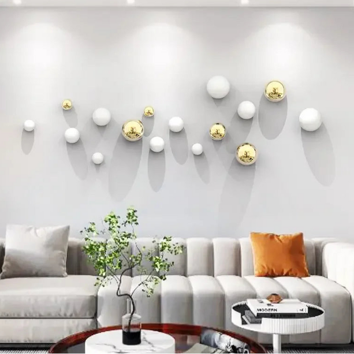 Golden and Silver Ball Wall Hanging Set – Modern Decor