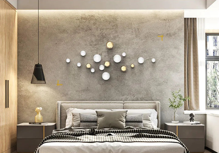 Minimalist Decorative Ball Wall Hanging – Modern Aesthetic Room Ornament