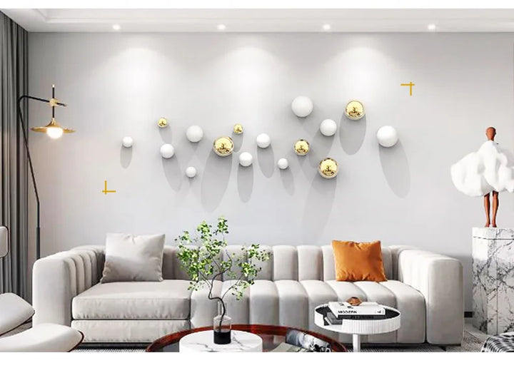Golden and Silver Ball Wall Hanging Set – Modern Decor