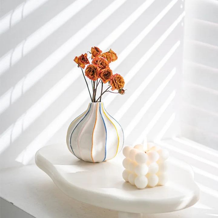 Cute Ceramic Bud Vase – Modern Tabletop Home Decoration