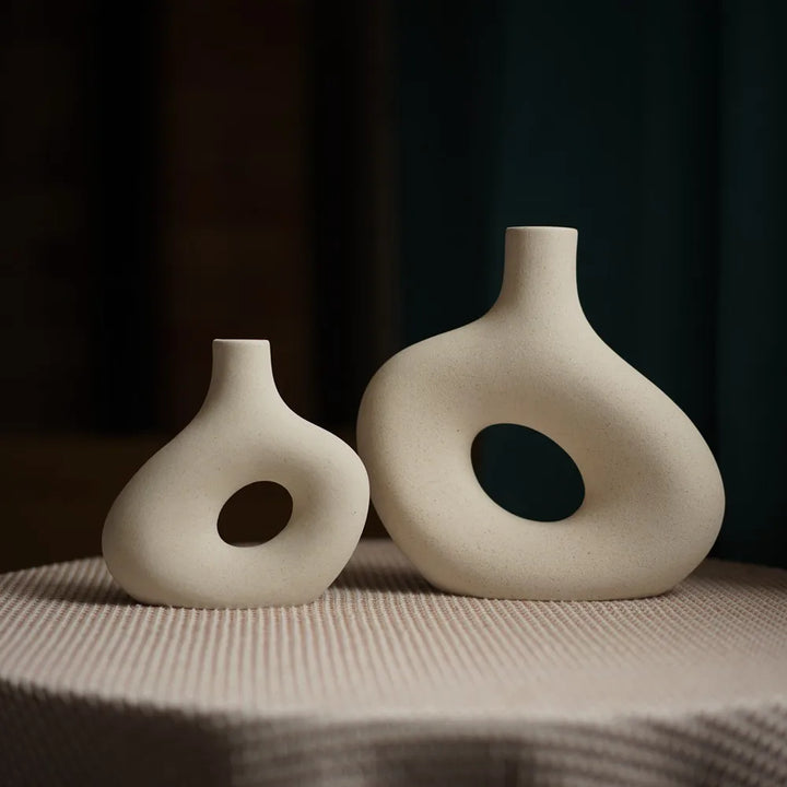 Nordic Matte Ceramic Vase – Minimalist Pampas Grass & Dried Flower Pot for Home and Office Decor