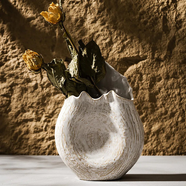 Boho Ceramic Vase – Retro Country Irregular Circle Decor