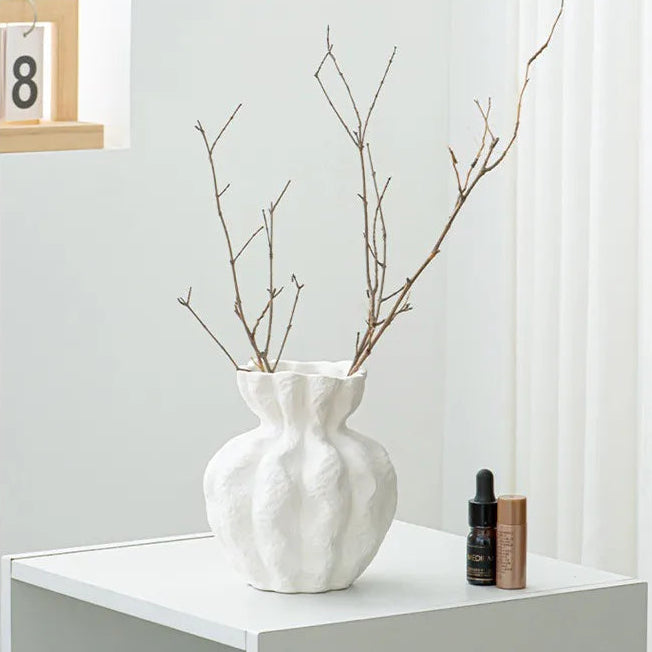Nordic White Ceramic Vase – Modern Centerpiece Decoration
