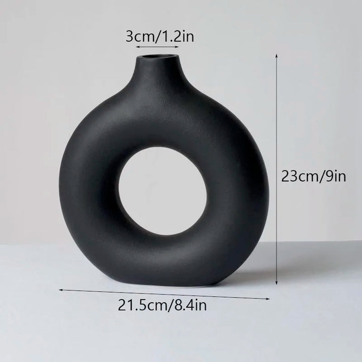 Nordic Round Hollow Ceramic Vase – Modern Donut-Shaped Table Decor for Pampas Grass & Dried Flowers