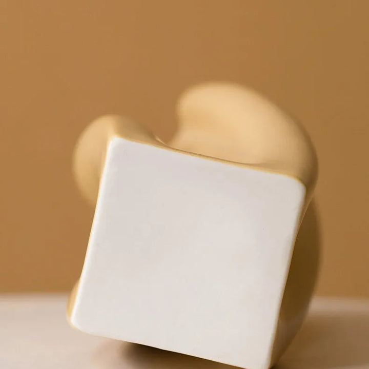 Colorful Curved Ceramic Vase – Modern Table Centerpiece