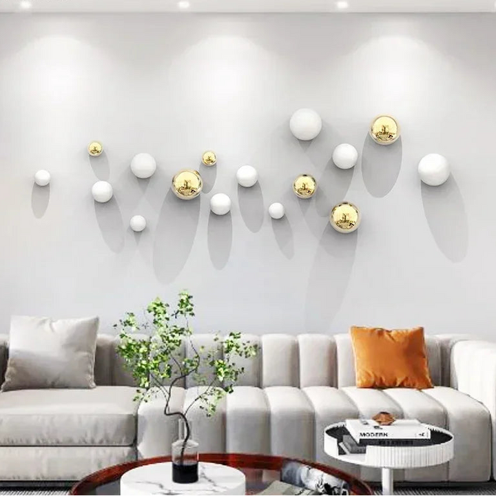 Minimalist Decorative Ball Wall Hanging – Modern Aesthetic Room Ornament