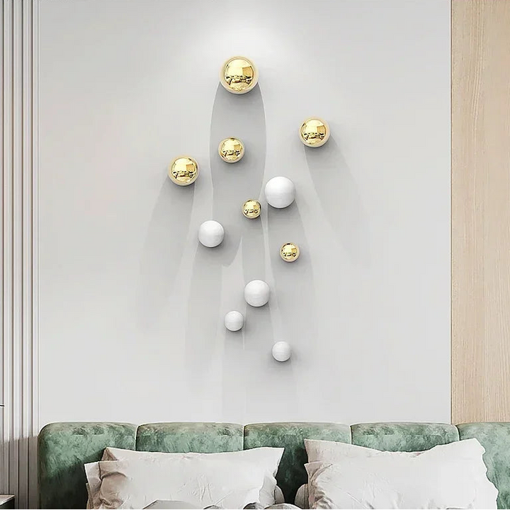 Minimalist Decorative Ball Wall Hanging – Modern Aesthetic Room Ornament