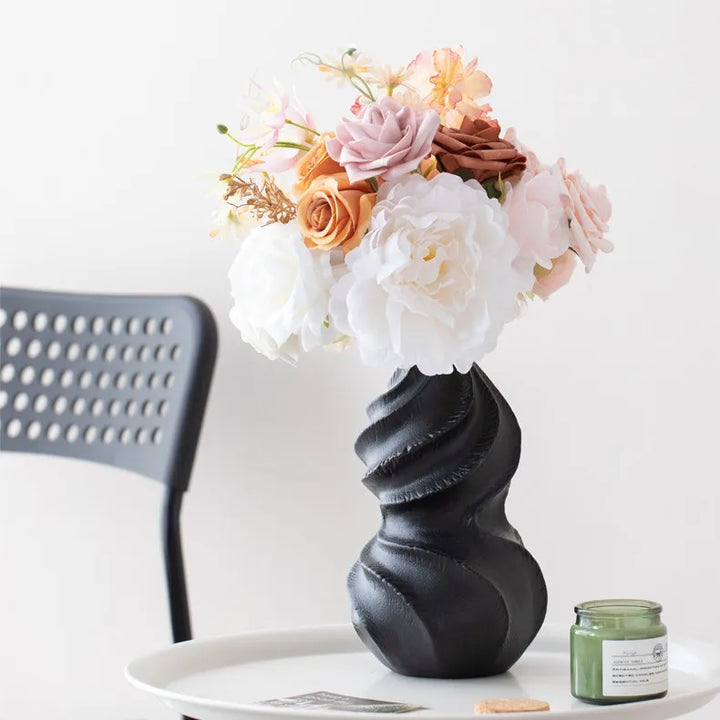 Ceramic Gourd Vase – Nordic Minimalist Flower Pot