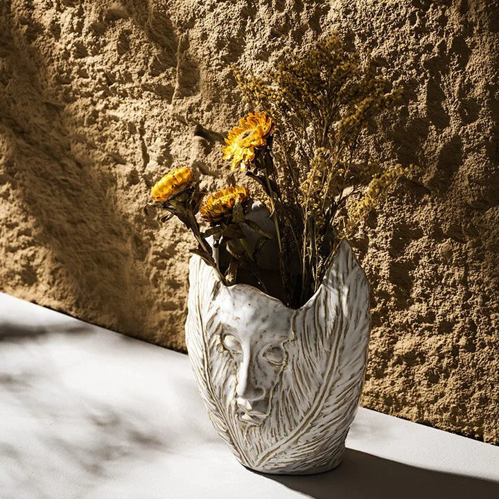 Abstract Face Ceramic Vase – Nordic Tabletop Decor