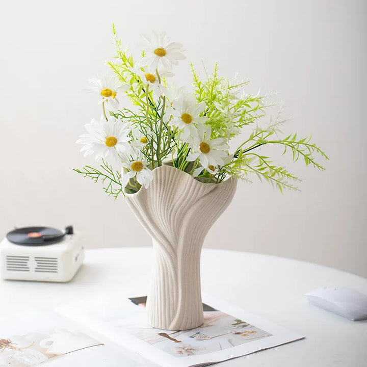 Nordic Blossom Ceramic Vase – Modern Dried Flower Centerpiece